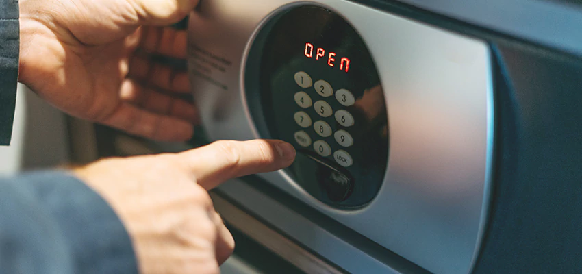 Cash Safe Openers in Fillmore, California
