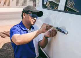 Car Locksmith in Fillmore, CA